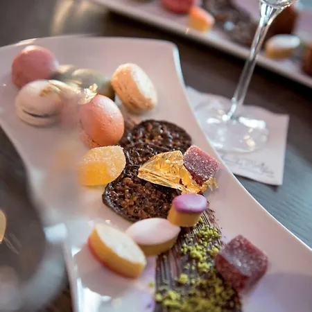 Grandes Alpes Otel 5*